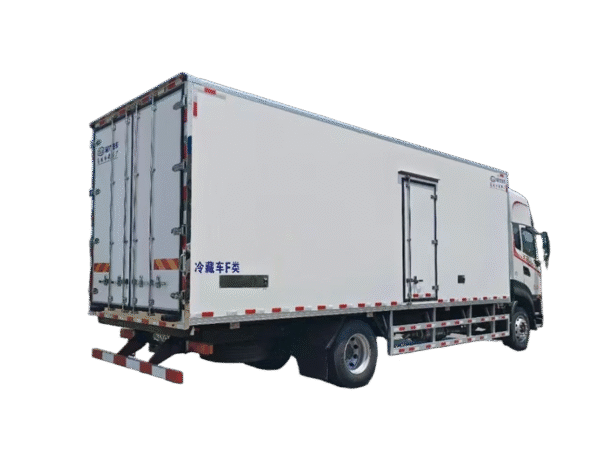 Dongfeng Tianjin 290HP Refrigerated Truck - Image 5