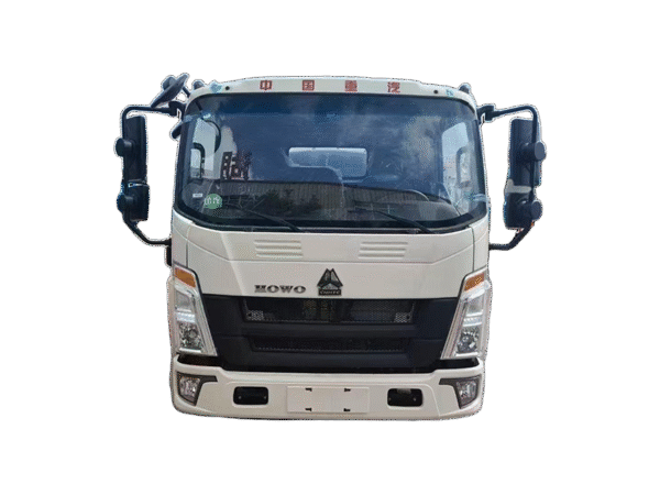 Sinotruk HOWO 5m³ Water Sprinkler Truck - Image 7