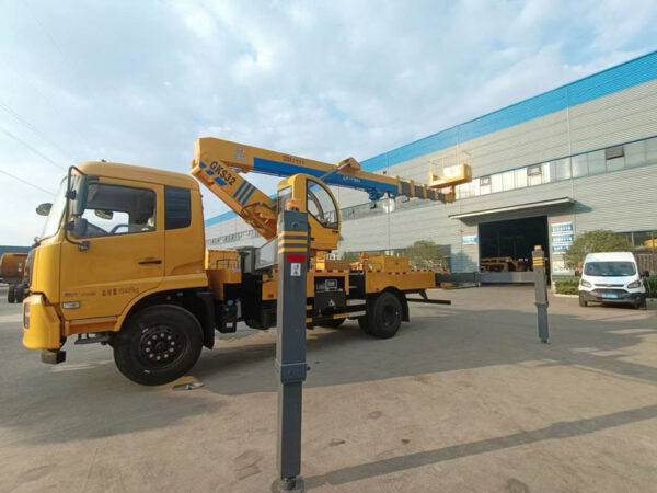 36-meter aerial work platform - Image 5
