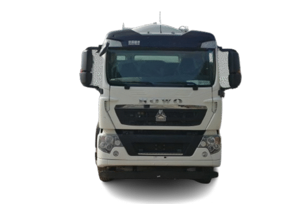 Howo TX/8x4 Cement Bulker - Image 3