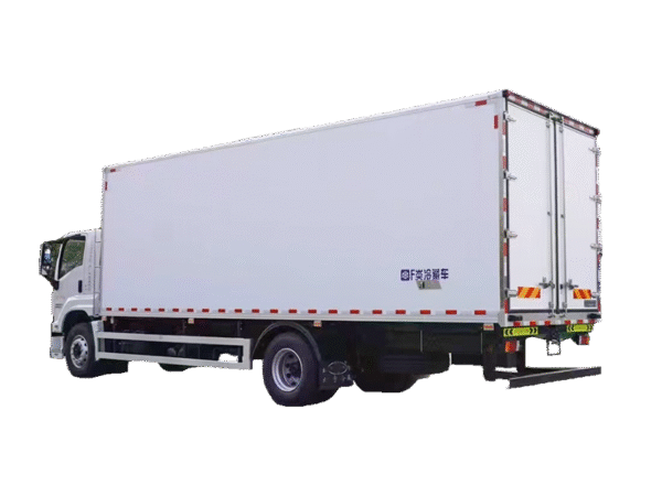Qingling Isuzu GIGA Refrigerated Truck - Image 6