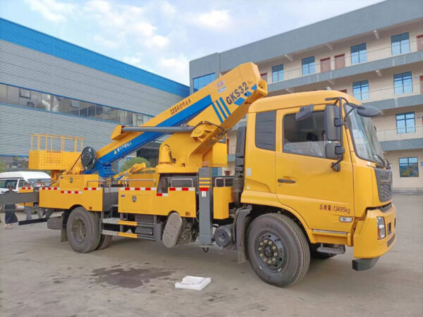 36-meter aerial work platform - Image 6