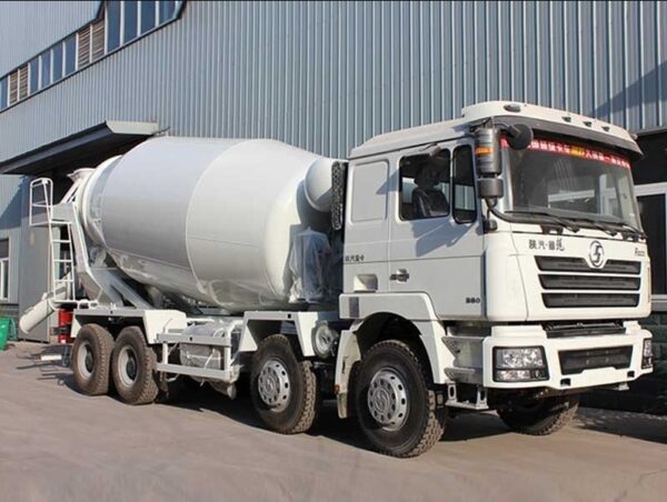 Shaanxi Automobile Delong 18-20 Cubic Meter Mixer Truck - Image 2