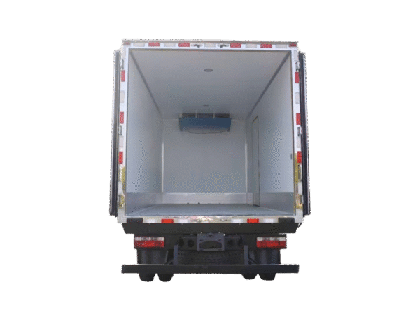 Sinotruk Export Refrigerated Truck(4.5m) - Image 7