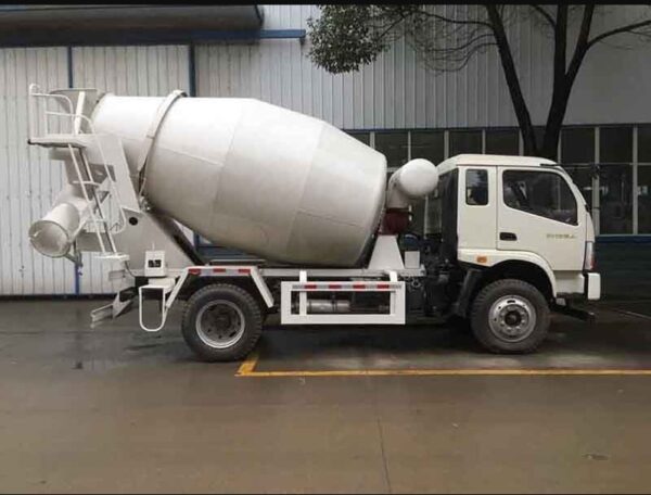 Foton Times 5 Cubic Meter Mixer Truck - Image 4