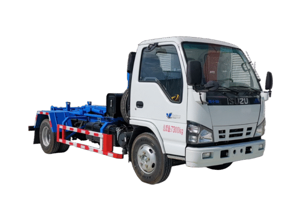ISUZU 5 ton hook garbage truck - Image 2