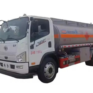 New Model 4*2 FAW tanker truck 10000L fuel tank truck for sale