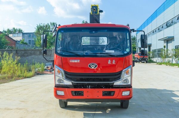 Sinotruk Hauman Blue label crane - Image 8