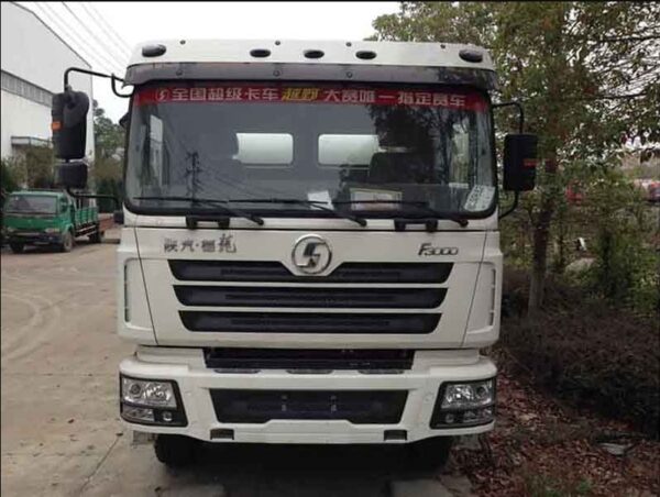 Shacman Delong 15 Cubic Meter Concrete Mixer Truck - Image 4