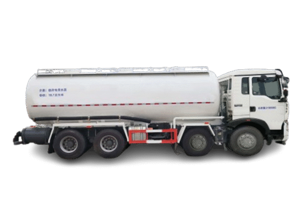 Howo TX/8x4 Cement Bulker - Image 4