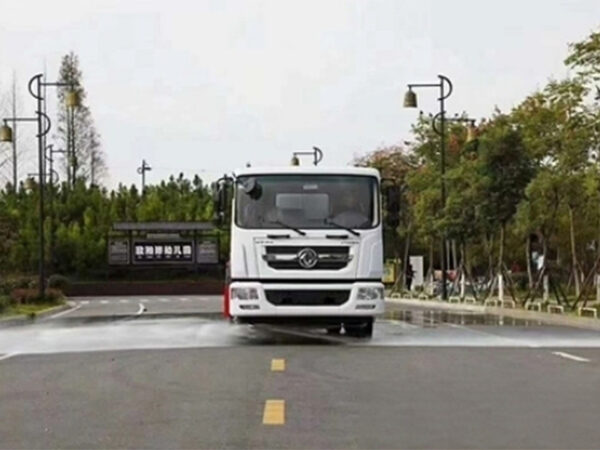 National VI D9 15-16 Cubic Meters Alcoholic Beverage Transport Truck (Yingtong) - Image 2